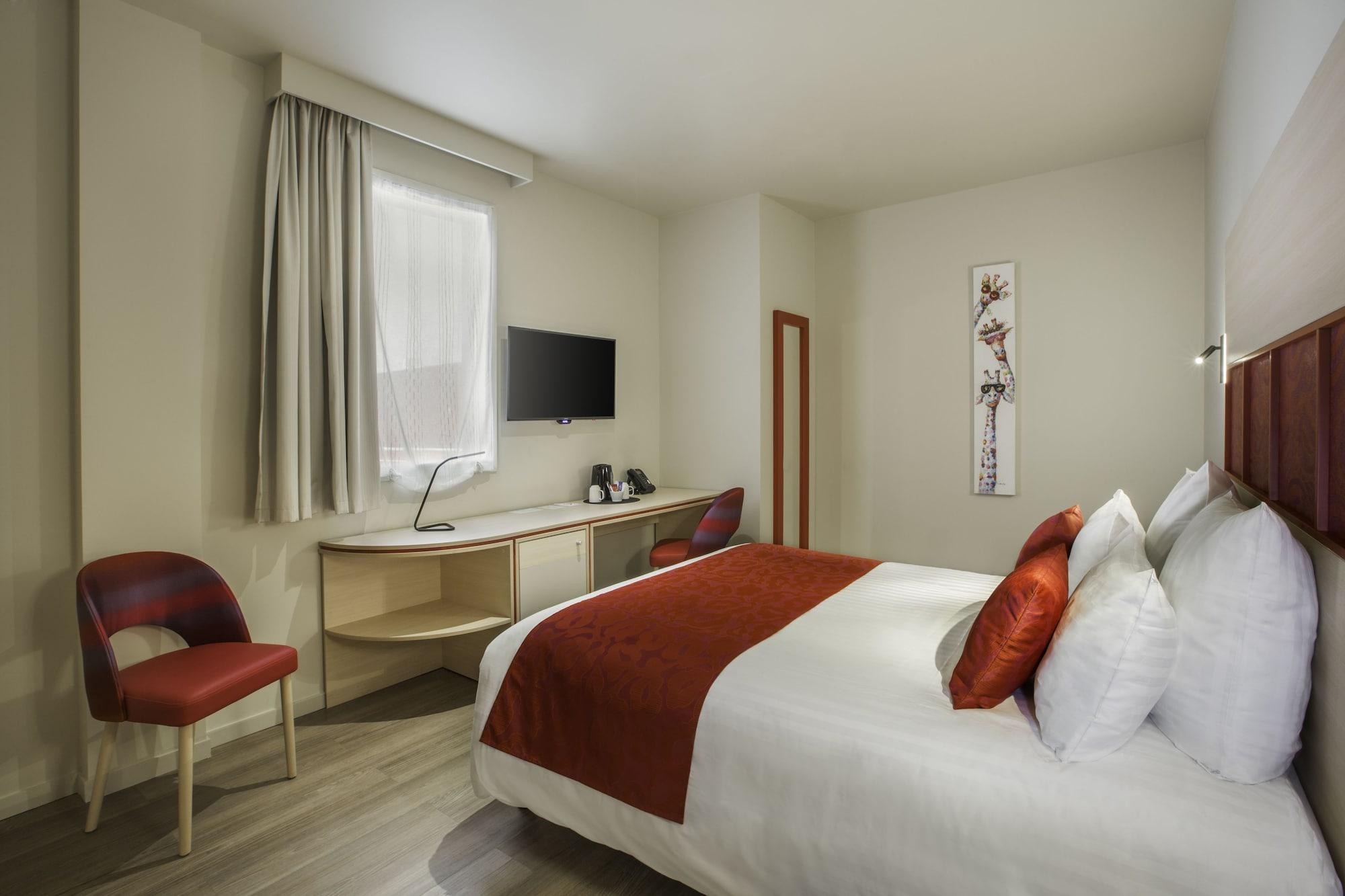 Best Western Plus Hotel Escapade Senlis Senlis  Exterior photo