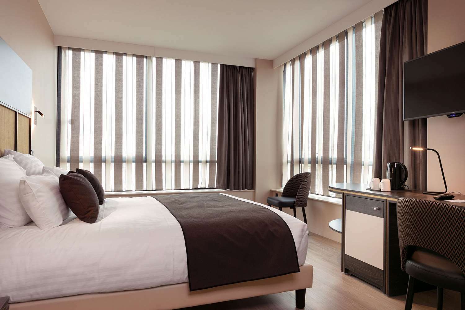Best Western Plus Hotel Escapade Senlis Senlis  Exterior photo